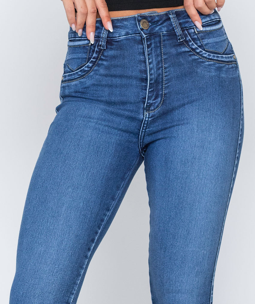 Jeans Omega Best West Jeans tiro alto tobillero ultra elasticada - foto 1