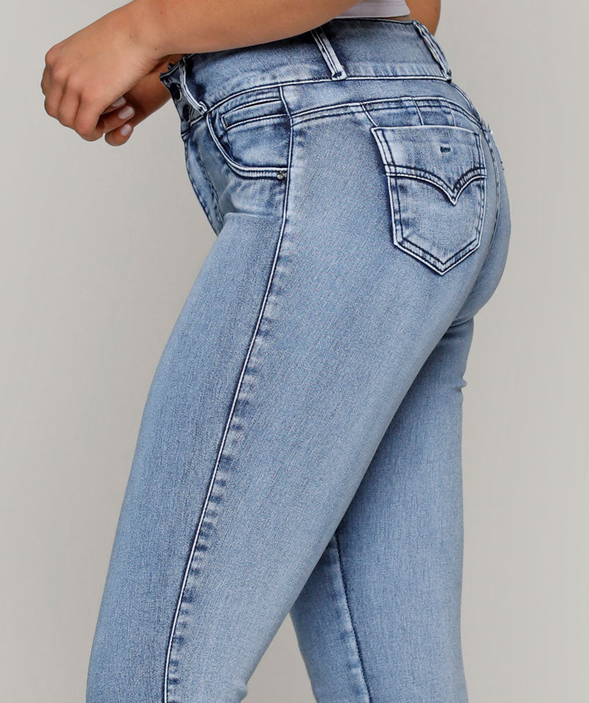 Jeans Laura Best West Jeans tiro alto tobillero ultraelasticada - foto 3