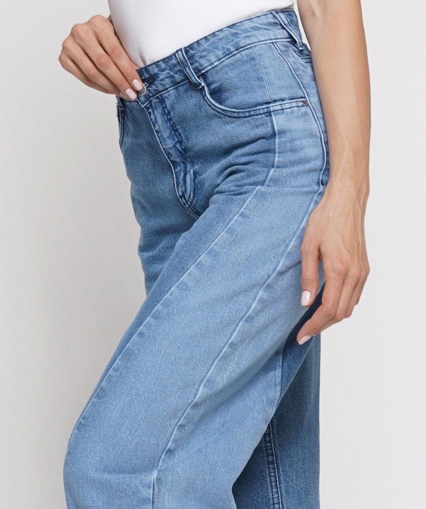 Jeans Marjorie Best West Jeans tiro alto barrel tela rígida - foto 3
