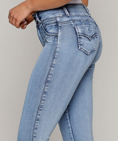 Jeans Laura Best West Jeans tiro alto tobillero ultraelasticada - foto 3
