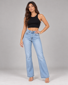 Jeans Bárbara, vista frontal de cuerpo completo