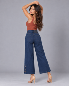 Jeans Carlota Petite — Espalda tres cuartos
